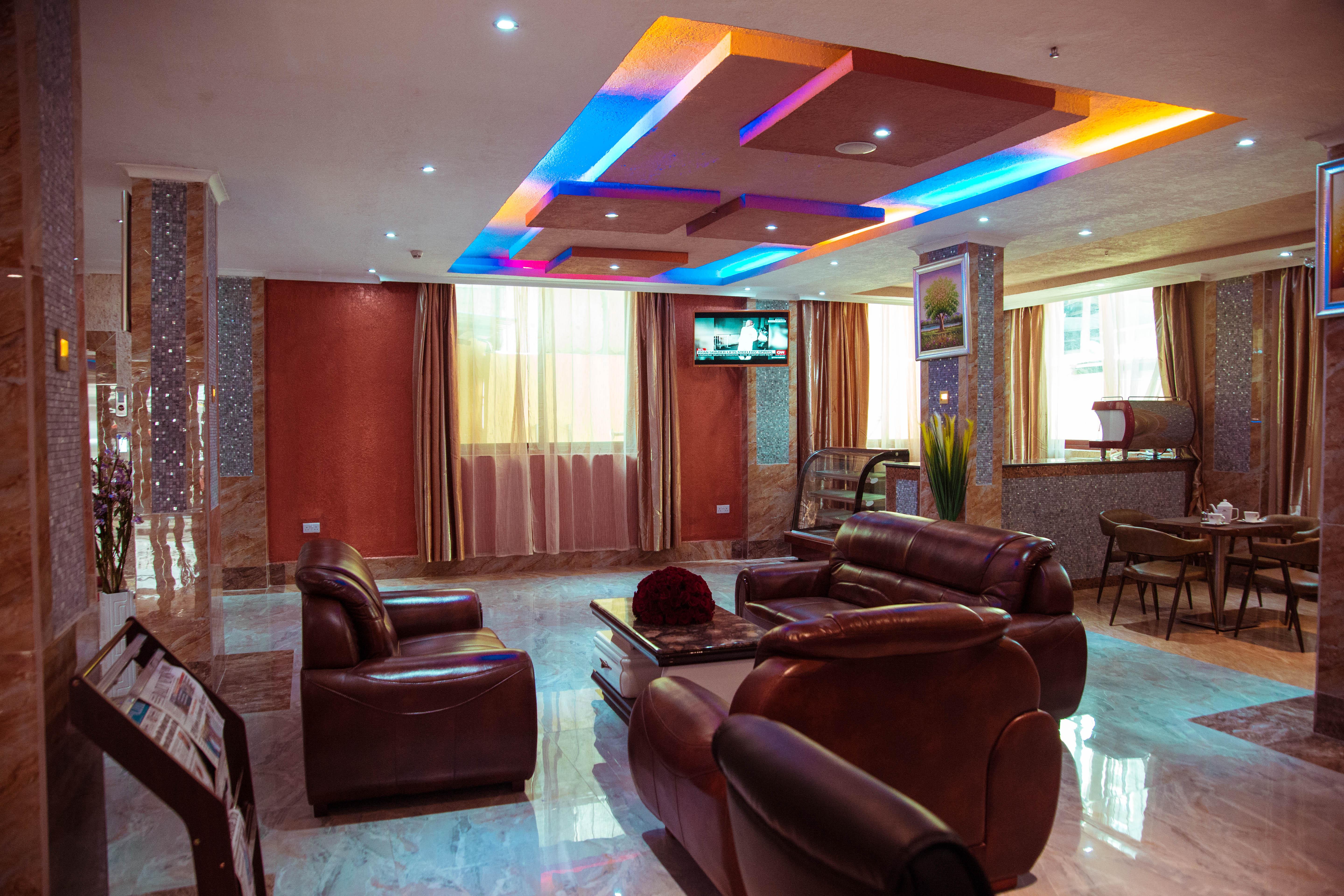 Tiffany Diamond Hotels Ltd - Makunganya Dar es Salaam Exterior foto